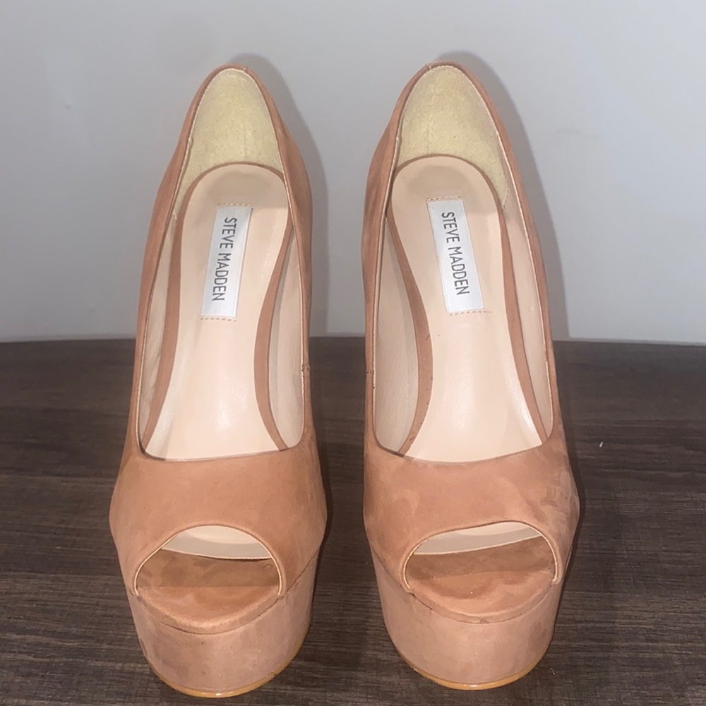Steve Madden Deanna platform heels size 7.5